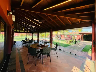 Casa de Condomínio com 4 Quartos à venda, 450m² no Centro, Guapiaçu