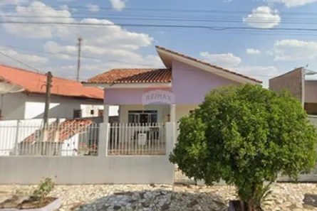 Casa com 4 Quartos à venda, 140m² no Centro (S-01), Vilhena