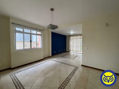 Casa com 4 Quartos para alugar, 250m² no Córrego Grande, Florianópolis