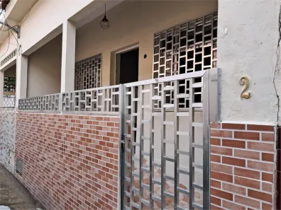 com 3 Quartos para alugar, 48m² no São Cristóvão, Rio de Janeiro