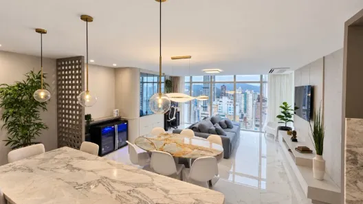 Apartamento com 3 Quartos à venda, 125m² no Centro, Balneário Camboriú