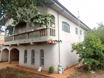Casa com 3 Quartos à venda, 237m² no Jardim São Roque, Americana