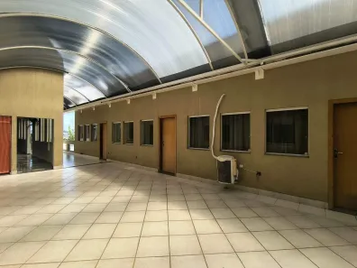 Imóvel Comercial com 3 Quartos para alugar, 1000m² no Milanez, Contagem