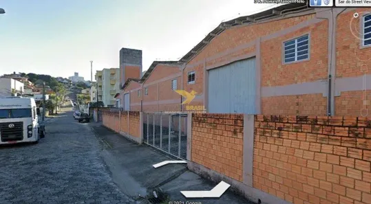 Galpão/Depósito/Armazém para alugar, 303m² no Forquilhinha, São José