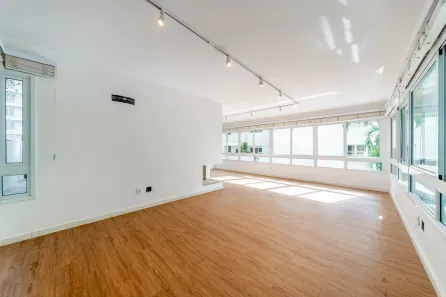 Apartamento com 3 Quartos à venda, 357m² no Rio Branco, Porto Alegre