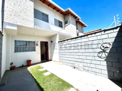Sobrado com 2 Quartos à venda, 66m² no Pontal de Santa Marina, Caraguatatuba