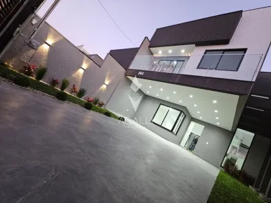 Sobrado com 3 Quartos à venda, 178m² no Iguaçu, Araucária