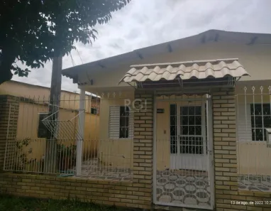 Casa com 2 Quartos à venda, 150m² no Restinga, Porto Alegre