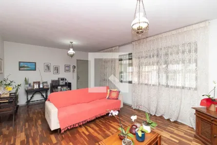 Casa com 4 Quartos à venda, 145m² no Vila Nivi, São Paulo