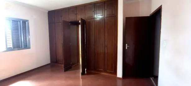 Casa com 3 Quartos à venda, 250m² no Vila Rosaria, São Paulo