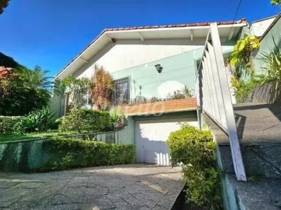 Casa com 3 Quartos à venda, 238m² no Vila Rosa, São Paulo