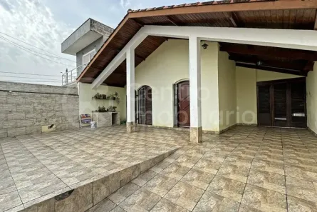 Casa com 2 Quartos à venda, 154m² no Parque Balneario Oasis, Peruíbe