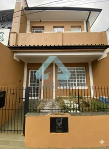 Casa com 3 Quartos para alugar, 66m² no Centro, Botucatu