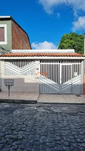 Casa com 3 Quartos à venda, 180m² no Palestina, Aracaju
