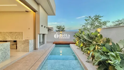 Casa de Condomínio com 4 Quartos à venda, 303m² no Morada da Colina, Uberlândia