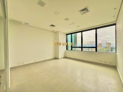 Sala Comercial à venda, 47m² no Vila da Serra, Nova Lima