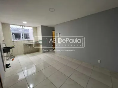 Apartamento com 2 Quartos à venda, 44m² no Realengo, Rio de Janeiro
