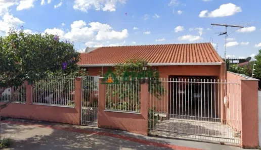 Casa com 3 Quartos à venda, 226m² no Parque Residencial Joaquim Toledo Piza, Londrina