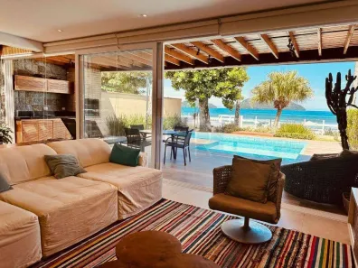 Casa de Condomínio com 4 Quartos à venda, 300m² no Bairro de Juquehy, São Sebastião