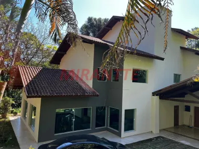 Sobrado com 4 Quartos à venda, 500m² no Caraguatá, Mairiporã