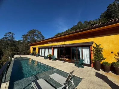Casa com 5 Quartos à venda, 380m² no Itaipava, Petrópolis