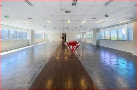Sala Comercial para alugar, 457m² no Vila Cordeiro, São Paulo