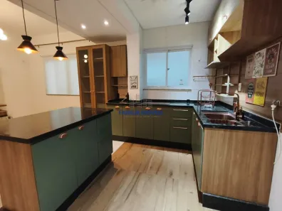 Sobrado com 2 Quartos para alugar, 80m² no Campo Grande, Santos