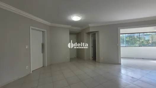 Apartamento com 4 Quartos à venda, 141m² no Osvaldo Rezende, Uberlândia