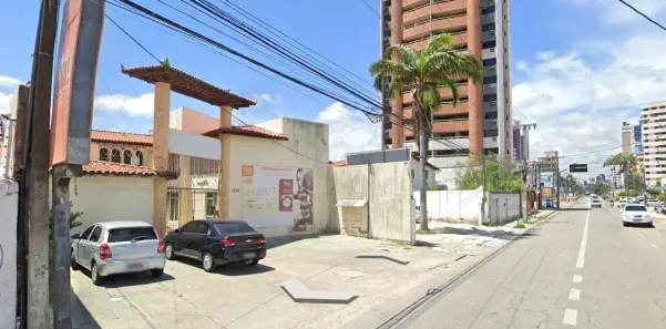 Ponto Comercial para alugar, 472m² no Papicu, Fortaleza