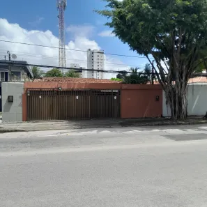 Casa com 4 Quartos para alugar, 300m² no Imbiribeira, Recife