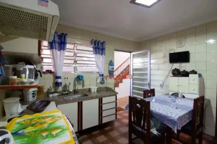 Sobrado com 4 Quartos à venda, 290m² no Jardim Divinolândia, Guarulhos