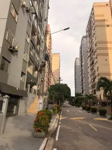 Apartamento com 3 Quartos para alugar, 94m² no Umarizal, Belém