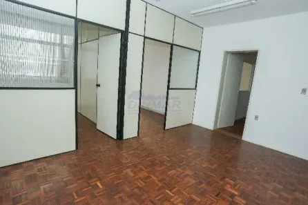 Sala Comercial para alugar, 80m² no Centro Histórico, Porto Alegre