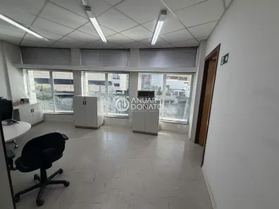 Ponto Comercial à venda, 77m² no Santo Agostinho, Belo Horizonte