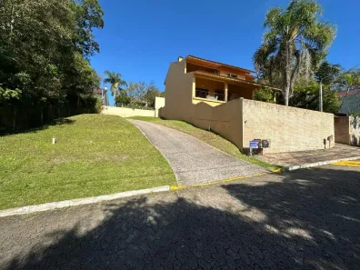 Casa de Condomínio com 3 Quartos à venda, 290m² no São Lucas, Viamão