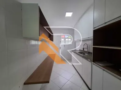 Casa de Condomínio com 4 Quartos à venda, 155m² no Maravista, Niterói