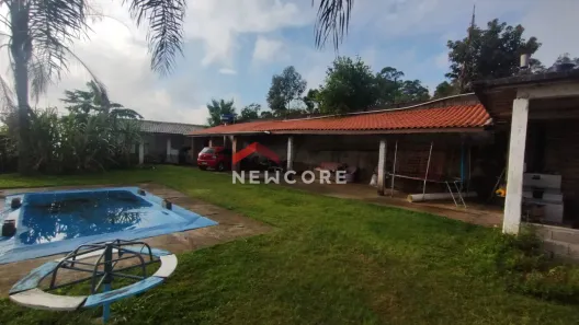 Fazenda/Sítio com 3 Quartos à venda, 120m² no Fazenda Santa Paula, Campo Limpo Paulista