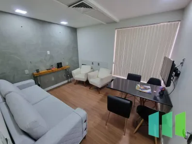 Ponto Comercial para alugar, 80m² no Enseada do Suá, Vitória