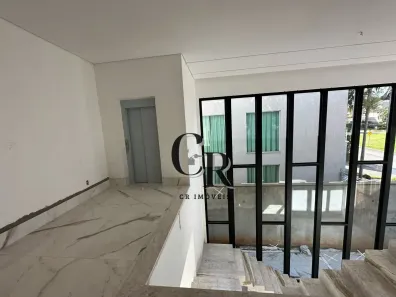 Sobrado com 4 Quartos à venda, 427m² no Condomínio do Lago 1ª Etapa, Goiânia