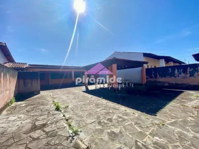 Casa com 3 Quartos à venda, 172m² no Pontal de Santa Marina, Caraguatatuba