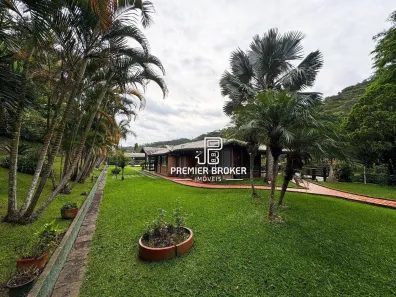 Casa de Condomínio com 4 Quartos à venda, 179m² no Fazenda Boa Fé, Teresópolis