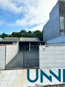 Casa com 2 Quartos para alugar, 180m² no , Penha