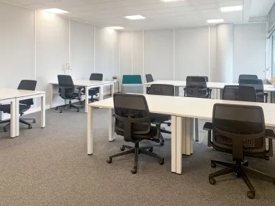 Sala Comercial para alugar, 100m² no Alphaville I, Salvador