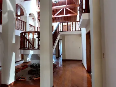Casa com 3 Quartos à venda, 350m² no Nonoai, Porto Alegre