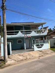 Sobrado com 3 Quartos à venda, 180m² no Massaguaçu, Caraguatatuba