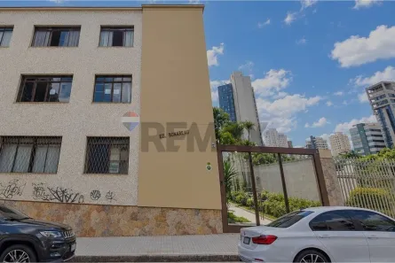 Apartamento com 3 Quartos para alugar, 130m² no Santo Antônio, Belo Horizonte