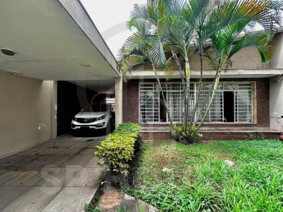 Casa com 3 Quartos à venda, 240m² no Brooklin Paulista, São Paulo