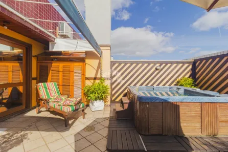 Cobertura com 2 Quartos à venda, 150m² no Passo da Areia, Porto Alegre