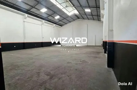 Galpão/Depósito/Armazém à venda, 950m² no Parque das Nações, Santo André