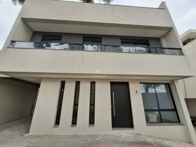 Sobrado com 3 Quartos à venda, 138m² no Bairro Alto, Curitiba